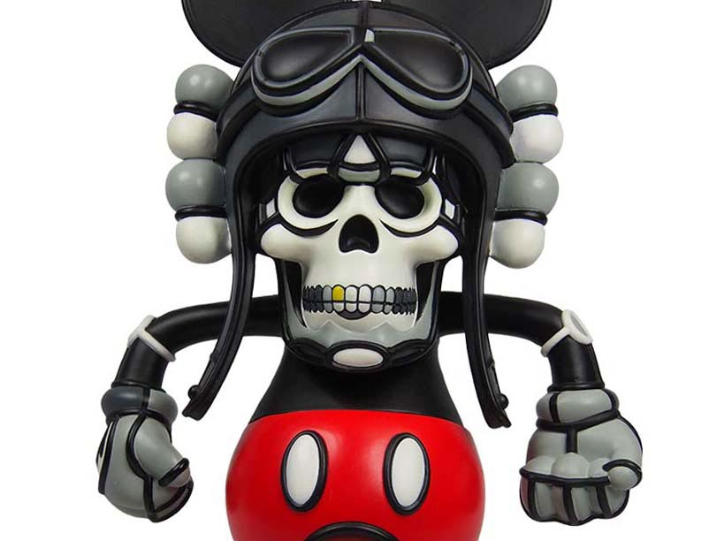 The Signature of Vinyl Art Toys 2 Deathead
